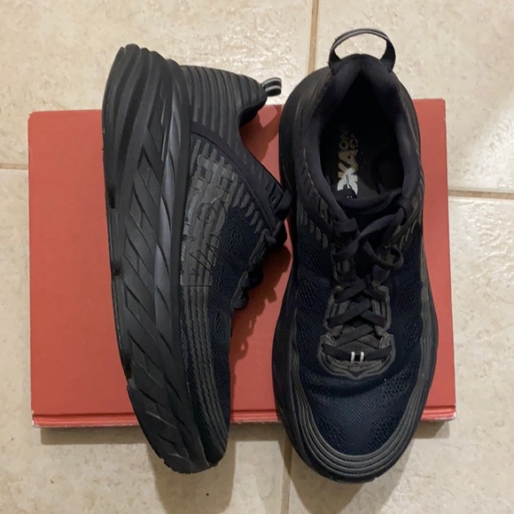 Hoka One One Shoes - Hoka One One Bondi 6